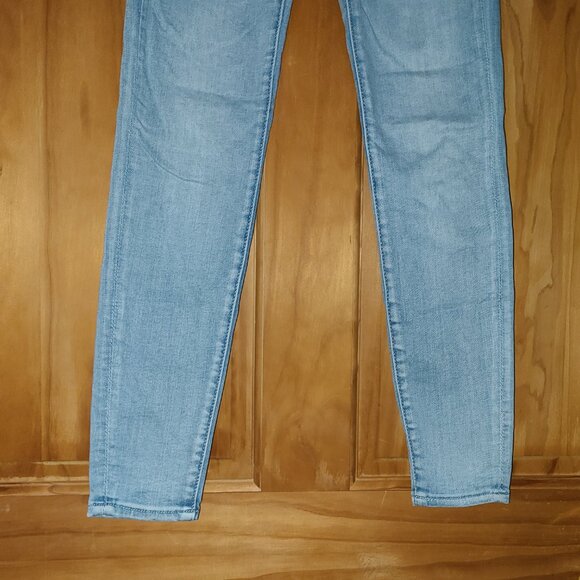 American Eagle Hi-Rise Jeggings - Picture 5 of 9